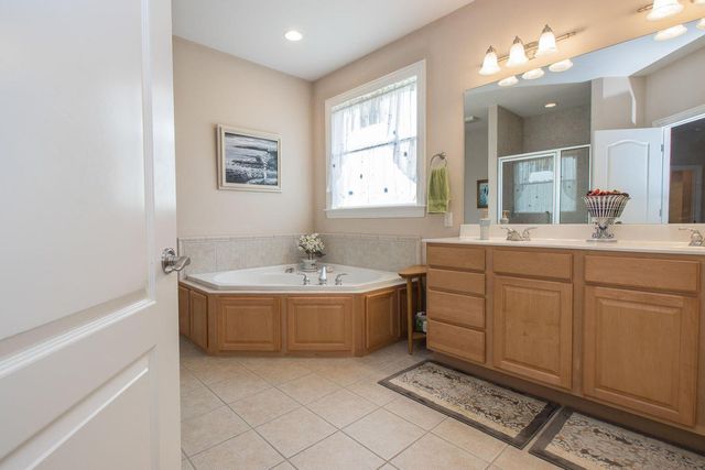 4905 INNSBRUCK WAY, Columbia, MO 65203