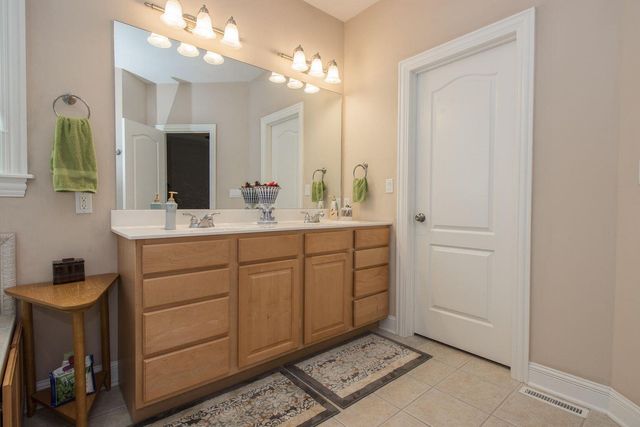 4905 INNSBRUCK WAY, Columbia, MO 65203