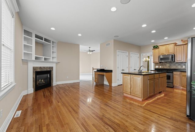 4905 INNSBRUCK WAY, Columbia, MO 65203