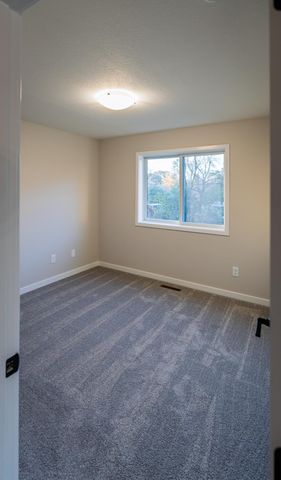 2414 15 Street SE, Rochester, MN 55904