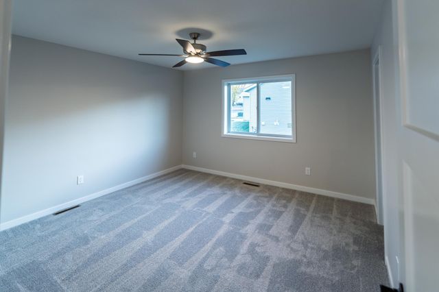 2414 15 Street SE, Rochester, MN 55904