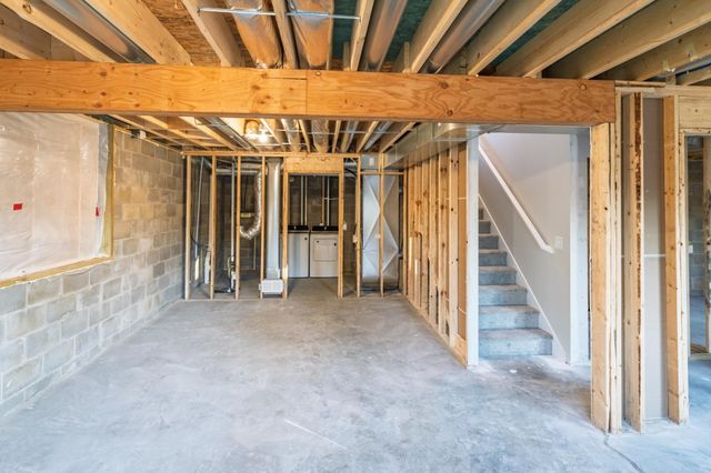 2414 15 Street SE, Rochester, MN 55904