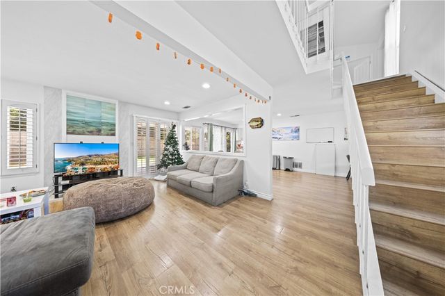 17612 Webster, Irvine, CA 92614