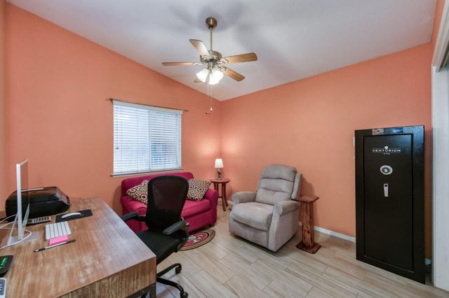 4681 W Sierra Avenue, Fresno, CA 93722