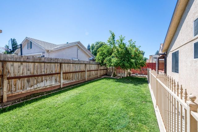 4681 W Sierra Avenue, Fresno, CA 93722