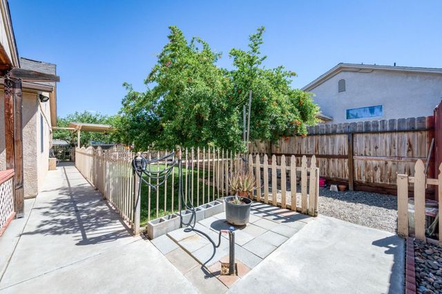 4681 W Sierra Avenue, Fresno, CA 93722