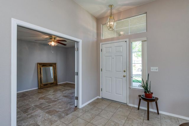 4681 W Sierra Avenue, Fresno, CA 93722