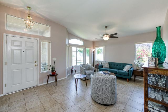 4681 W Sierra Avenue, Fresno, CA 93722