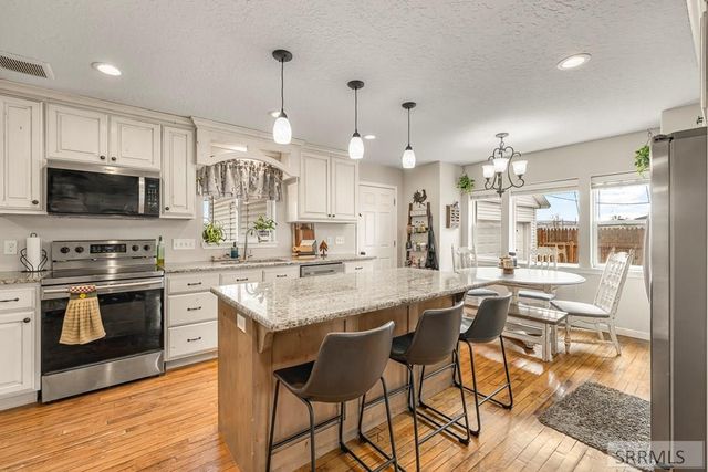 1630 N 55th E, Idaho Falls, ID 83401