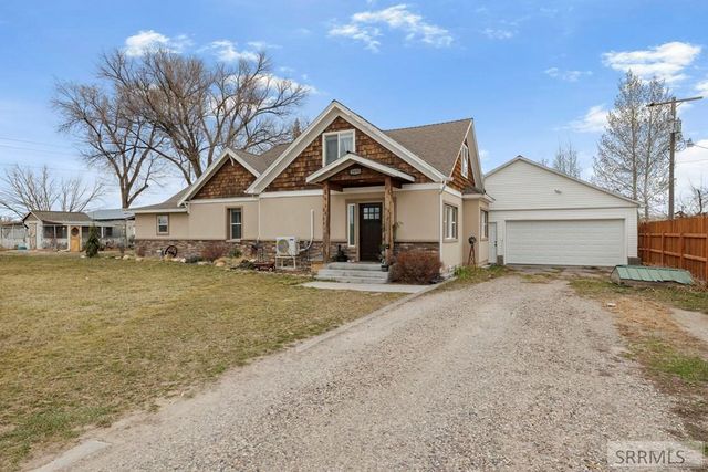 1630 N 55th E, Idaho Falls, ID 83401