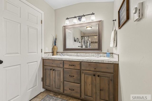 1630 N 55th E, Idaho Falls, ID 83401