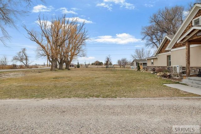 1630 N 55th E, Idaho Falls, ID 83401