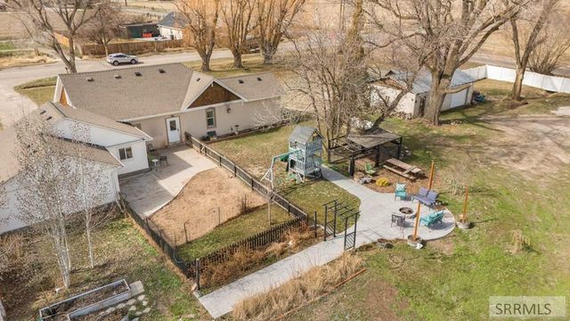 1630 N 55th E, Idaho Falls, ID 83401