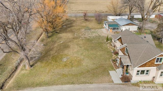 1630 N 55th E, Idaho Falls, ID 83401