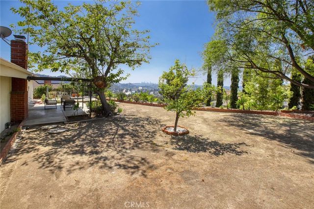 775 Ridge Drive, Glendale, CA 91206
