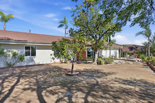 775 Ridge Drive, Glendale, CA 91206