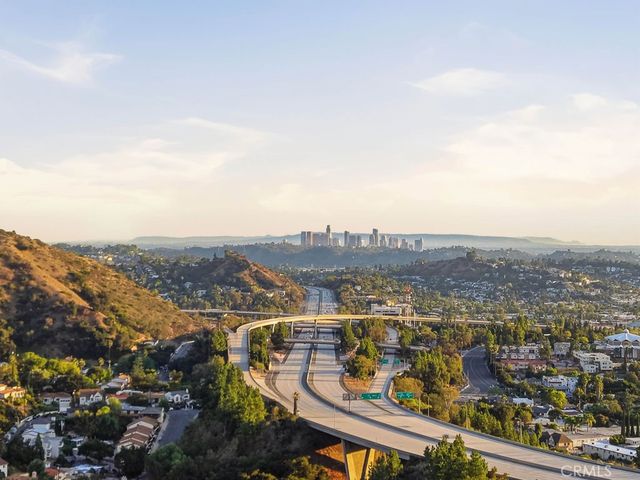 775 Ridge Drive, Glendale, CA 91206
