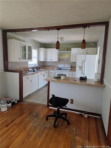 1515 Grandview Drive, Fayetteville, NC 28314