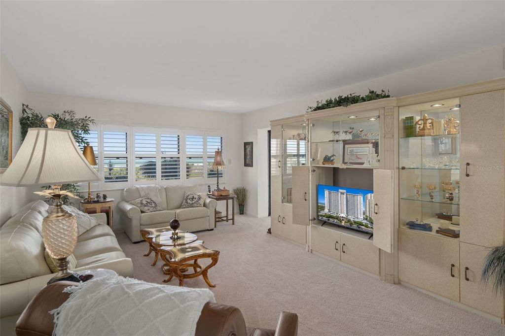 Image 14 of property listing at 1230 GULF BOULEVARD 303, Clearwater Beach, FL 33767