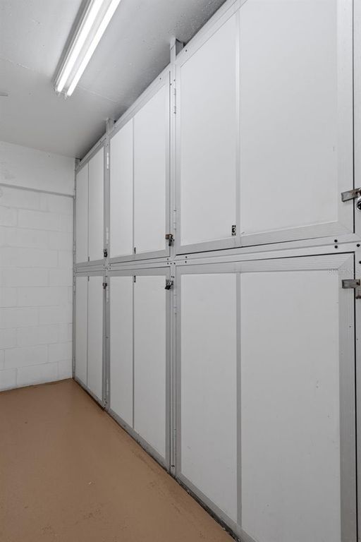 Image 38 of property listing at 1230 GULF BOULEVARD 303, Clearwater Beach, FL 33767