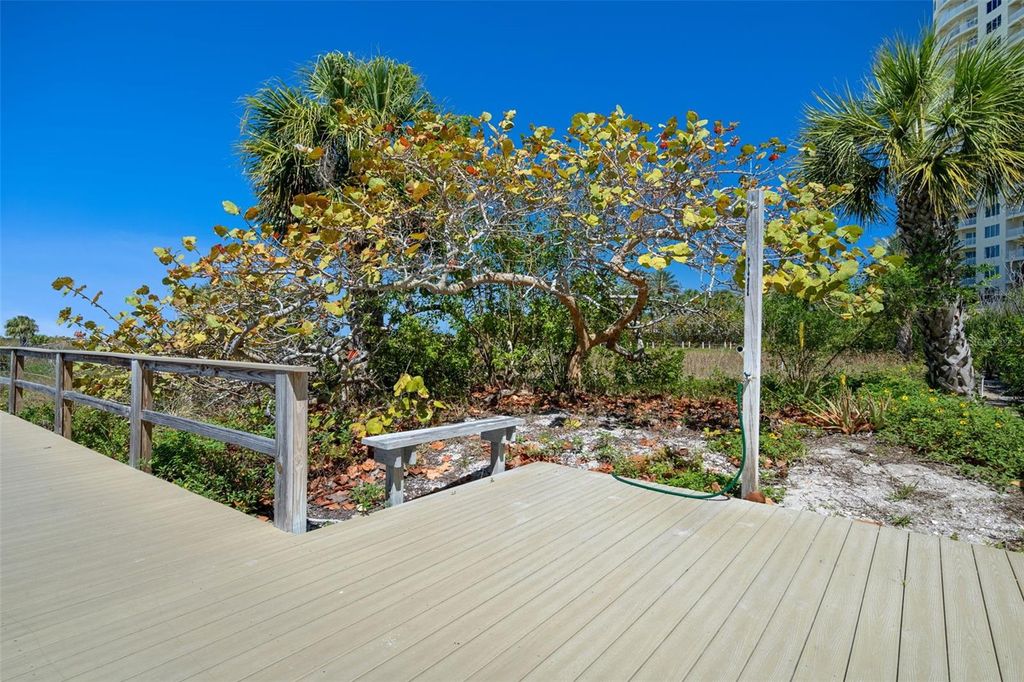 Image 40 of property listing at 1230 GULF BOULEVARD 303, Clearwater Beach, FL 33767