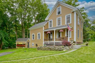 57 Main Street, Newfields, NH 03856