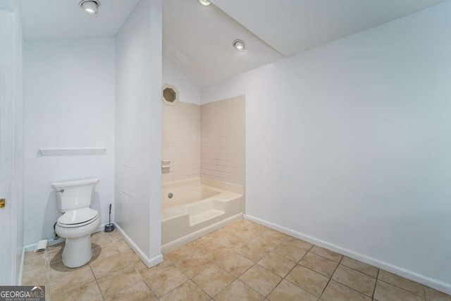 301 Ridge Lane, Douglas, GA 31533