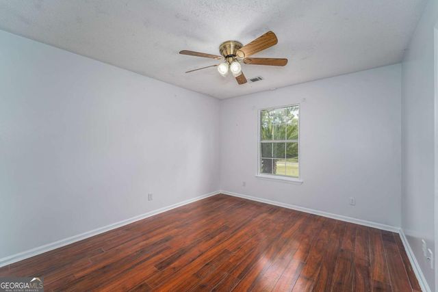 301 Ridge Lane, Douglas, GA 31533