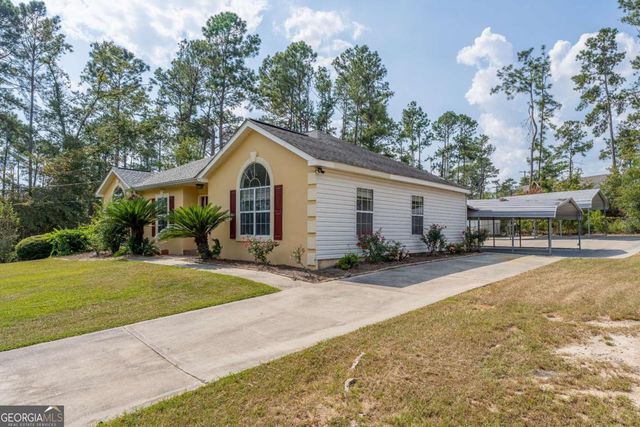 301 Ridge Lane, Douglas, GA 31533