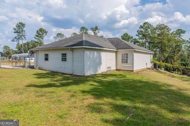 301 Ridge Lane, Douglas, GA 31533