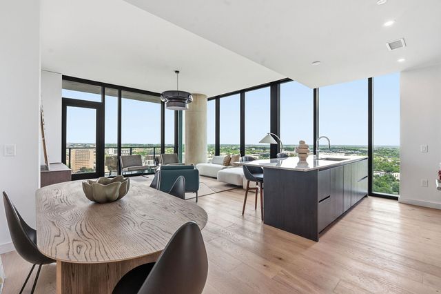 610 Davis ST 2112, Austin, TX 78701