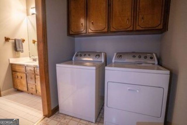 138 Winding River Road, Eatonton, GA 31024