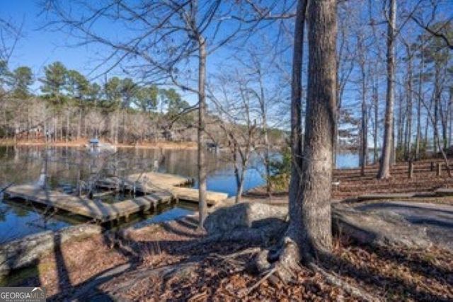 138 Winding River Road, Eatonton, GA 31024