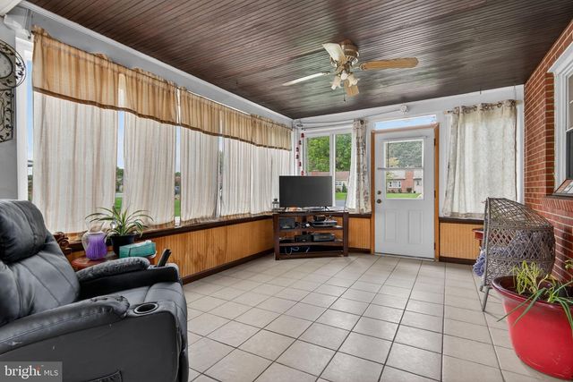 1105 CENTRAL AVE, Columbia, PA 17512