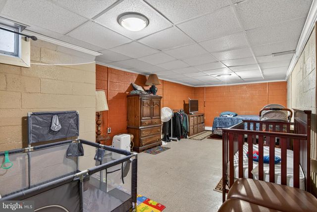 1105 CENTRAL AVE, Columbia, PA 17512
