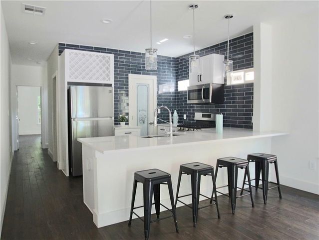 705 Harris Ave A, Austin, TX 78705