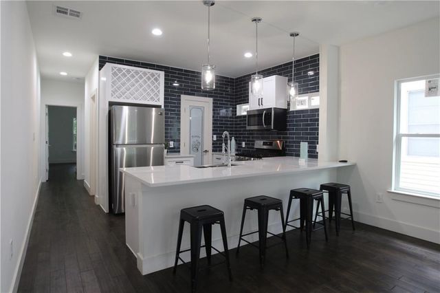 705 Harris Ave A, Austin, TX 78705