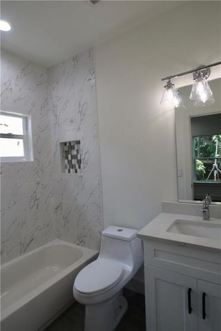 705 Harris Ave A, Austin, TX 78705