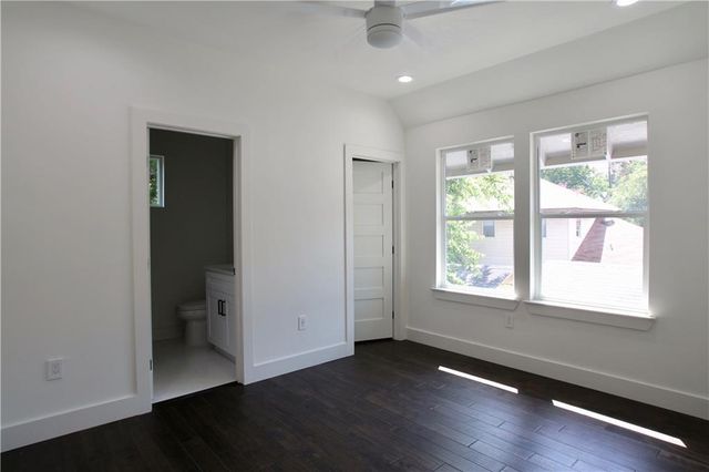 705 Harris Ave A, Austin, TX 78705