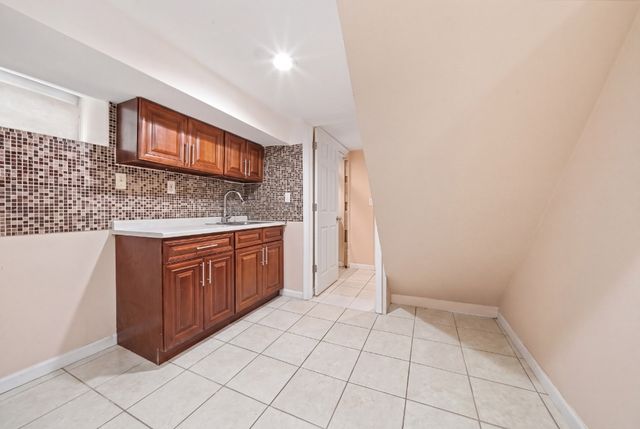 87-77 254th Street, New York City, NY 11426