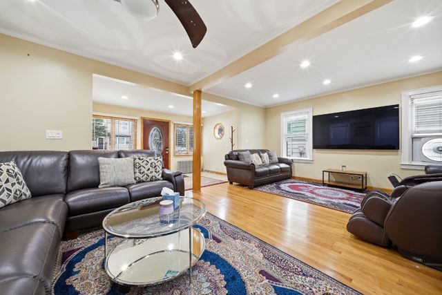 87-77 254th Street, New York City, NY 11426