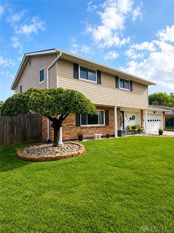 6811 Locustview Drive, Dayton, OH 45424