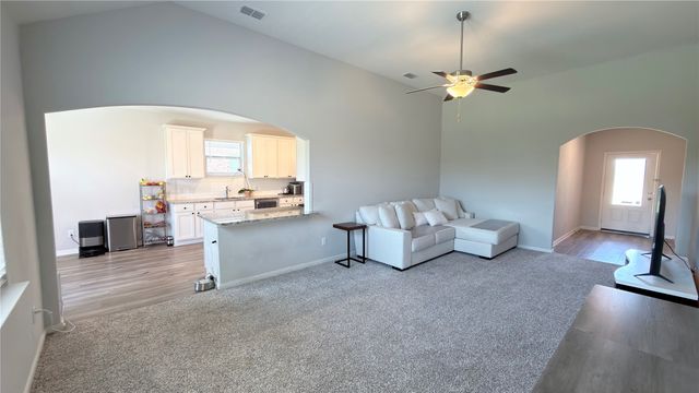 2100 Penaflor Drive, Anna, TX 75409