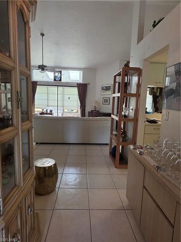 10931 Helm CT, Naples, FL 34109