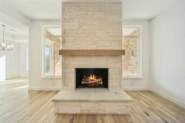 9722 E 132nd Street, Bixby, OK 74008