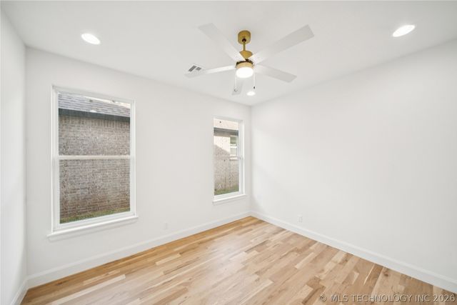 9722 E 132nd Street, Bixby, OK 74008