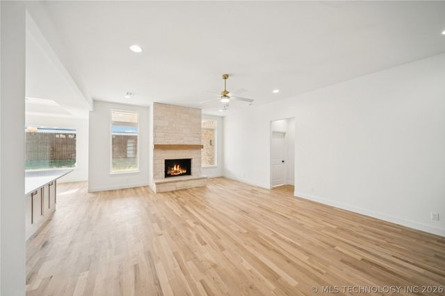 9722 E 132nd Street, Bixby, OK 74008