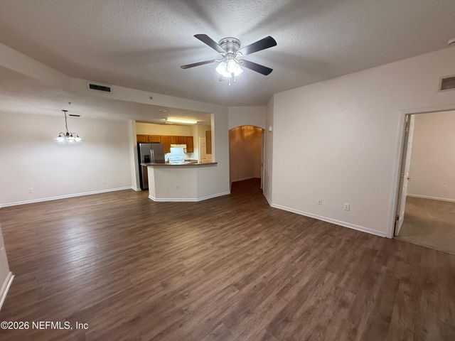 785 OAKLEAF PLANTATION Parkway 123, Orange Park, FL 32065