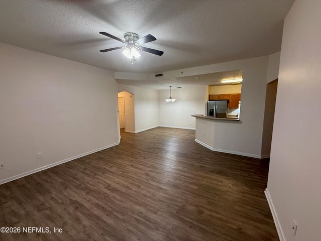785 OAKLEAF PLANTATION Parkway 123, Orange Park, FL 32065