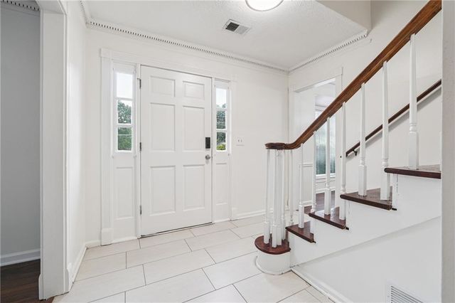 1416 Manchester Court SW, Lilburn, GA 30047